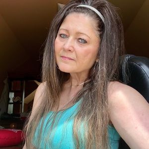 Meet your Posher, Durinda